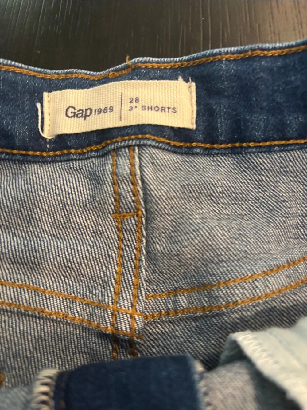 GAP Women's Medium‎ Blue Rolled Frayed Hem Denim Shorts